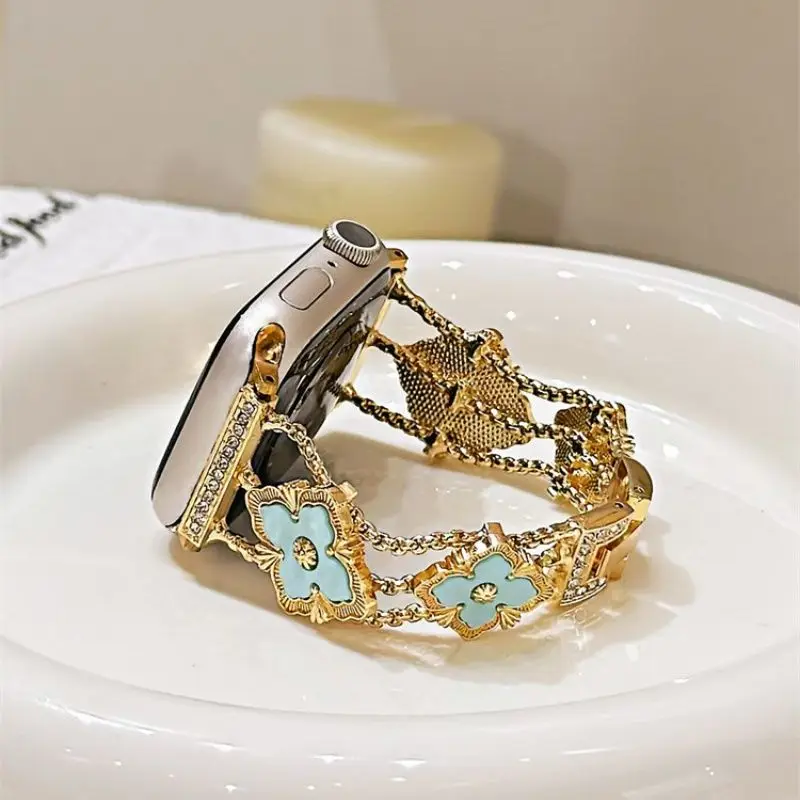 

Позолоченный клевер, совместимый с 38/40/41/42/44/45/46/49 мм, совместимый с ремешком Apple Watch Ultra/Se10/9/8/7/6/5/4/3/2/1