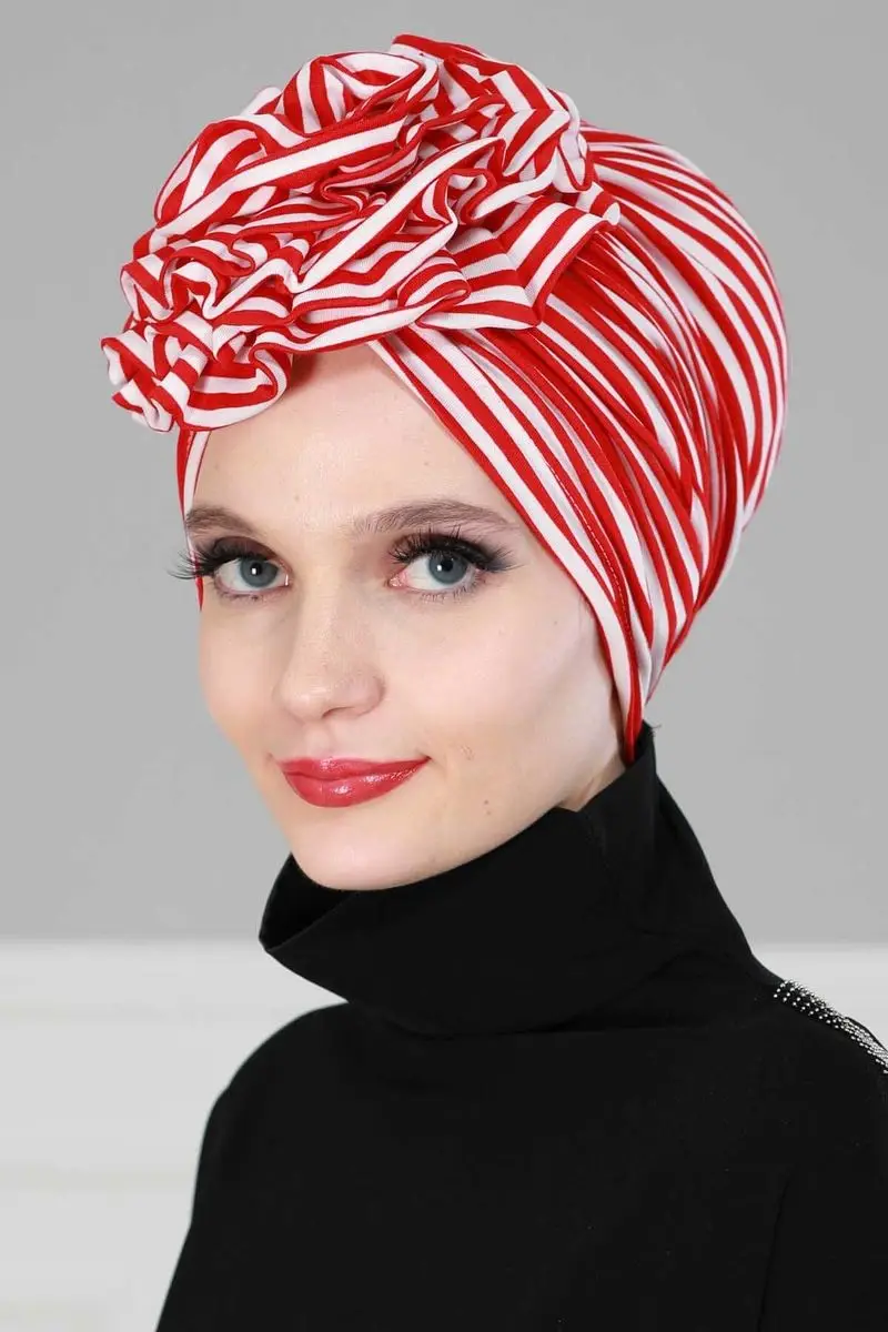 Rose peignée à rayures, os rouge