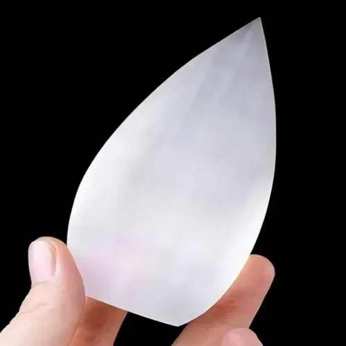 1pc Natural Stone White Selenite Dragon's Blood Stone Money Agate Teardrop Ornament Crafts Crystal Carving Gem Home Ornament