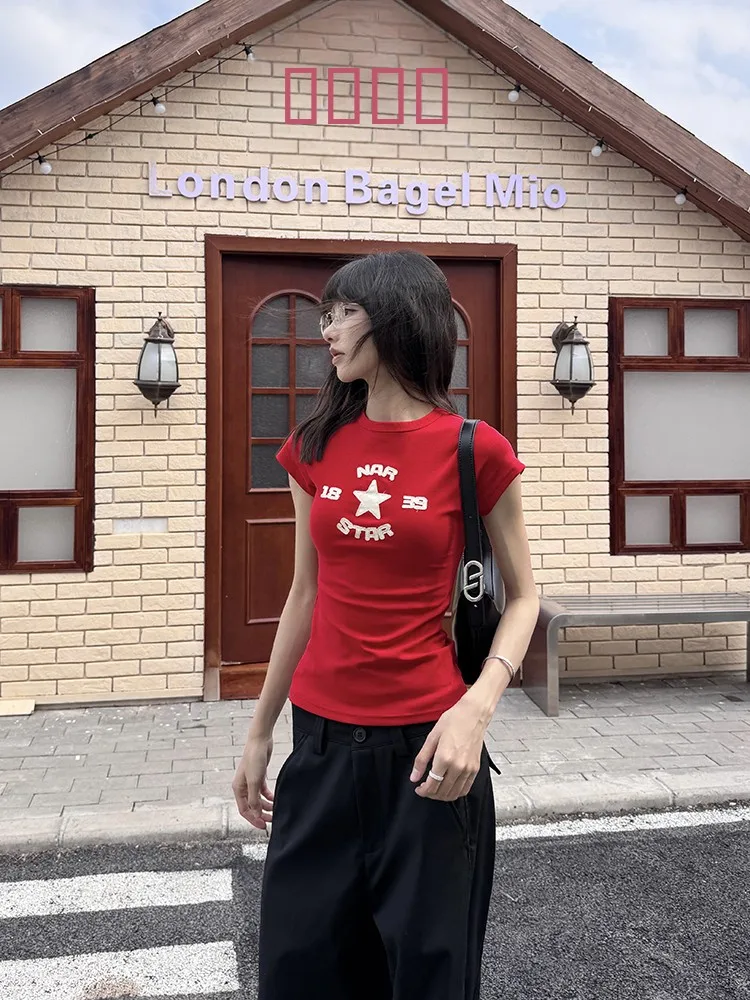 

Женская футболка URKR с вышивкой в стиле пэчворк, приталенная, повседневная, с круглым вырезом, в ретро-стиле, из смесового хлопка и полиэстера