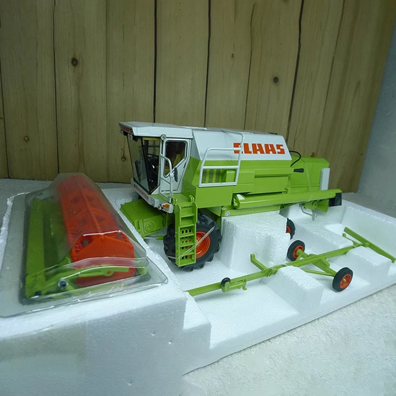 Diecast 1:32 Scale REP Claas Dominator 88 MAXI Alloy Harvester Farm Truck Model Finished Product Simulation Toy Collection Gift