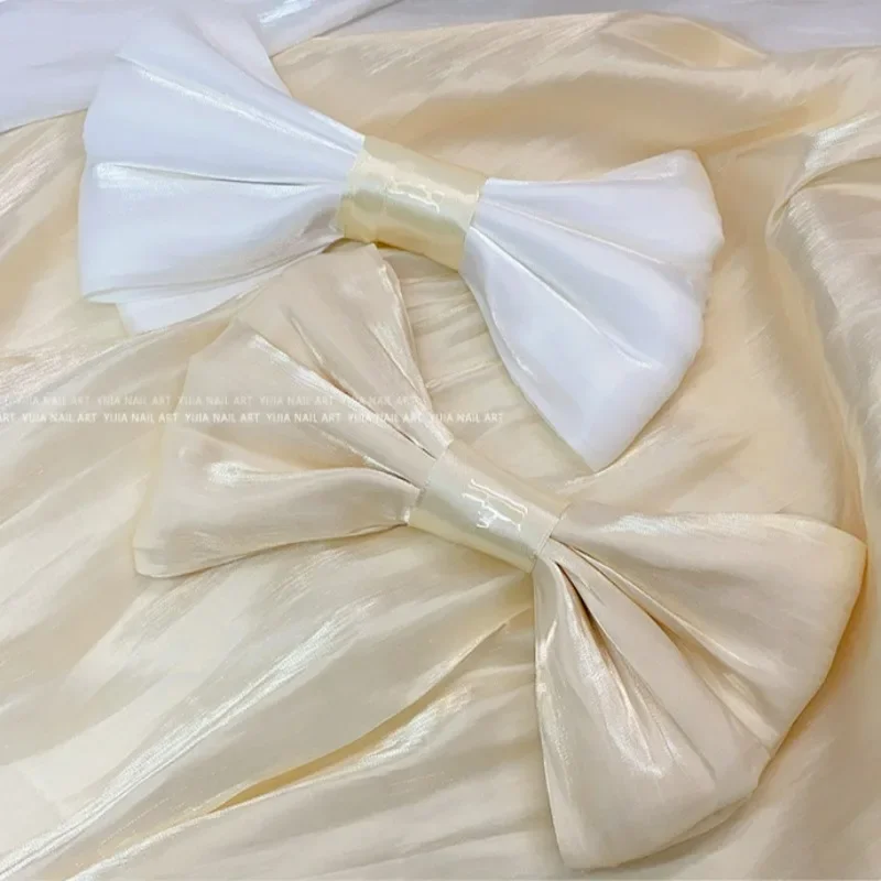 Nail Photo Props Light-sensitive Moon-soluble Gilt Crepe Imitation Satin Background Cloth Bow Can Become Nail Background Cloth