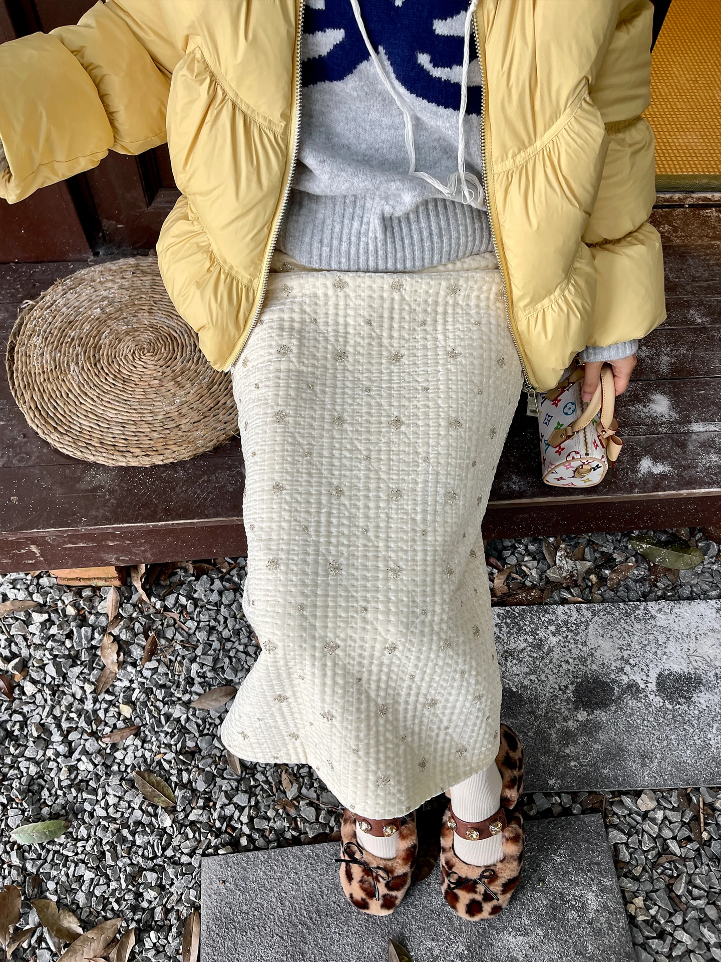 

Heidy Crt Cotton Velvet Embellied Straight Cut Winter Long f Skirt White Thi Inner Wear Women's Commute Korean Sle