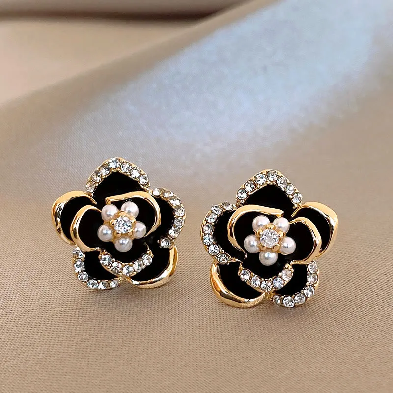 Dripping Zircon Pearl Flower Earrings for Women Trendy Stud Earrings Personality Commuter Inlaid Rhinestone Jewelry Women