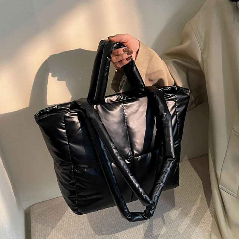 PU di Colore Solido 2024 di Vendita Caldo Tote Bag delle Donne di Grande Capacità Della Chiusura Lampo Versatile Borsa a Tracolla di Modo Morbido Semplice Borsa Alla Moda