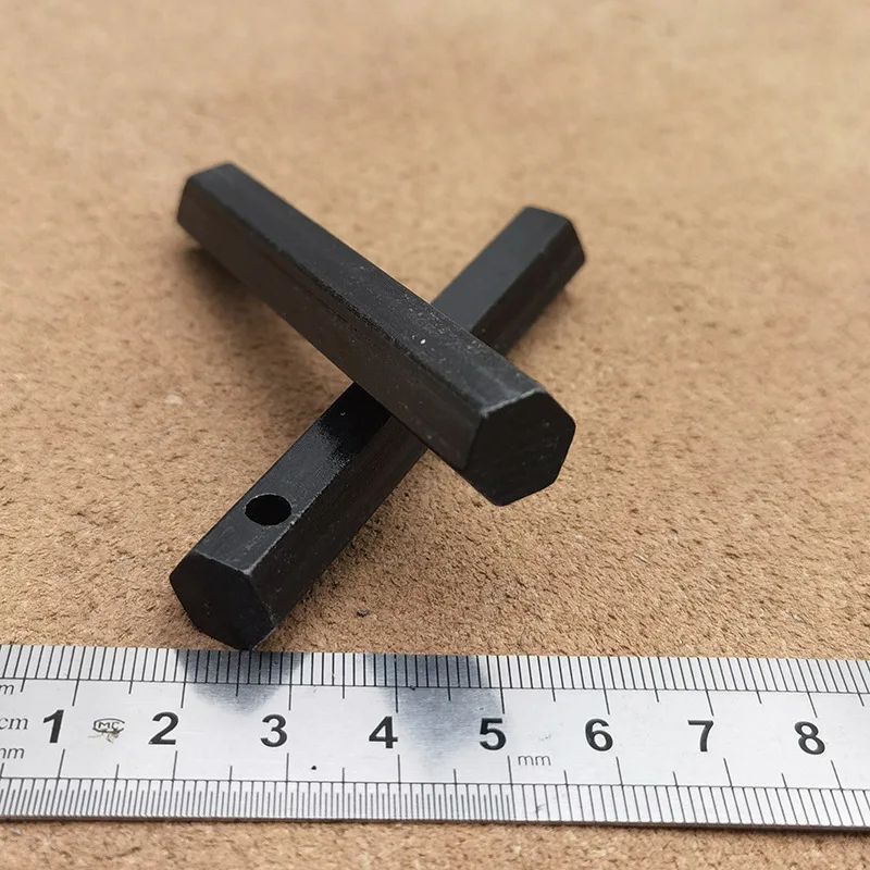 

Шестиугольный 12,7X76 мм перфорированный уличный магниевый стержень Flint Wilderness Survival EDC Tool