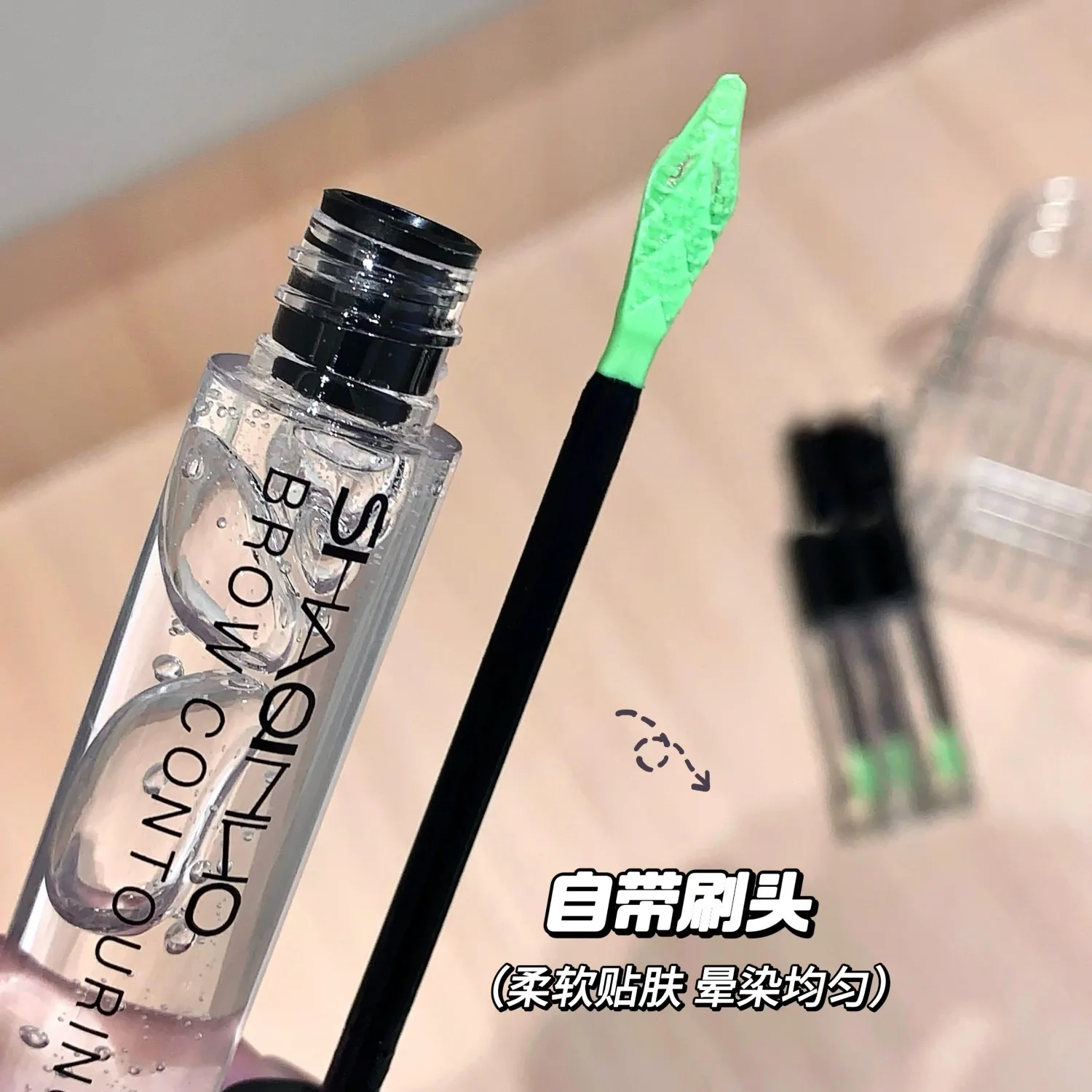 シャキヌオ アイブロウシェーピングジェル ウォータープルーフ＆スウェットプルーフ 透明アイブロウレインコートセッティング