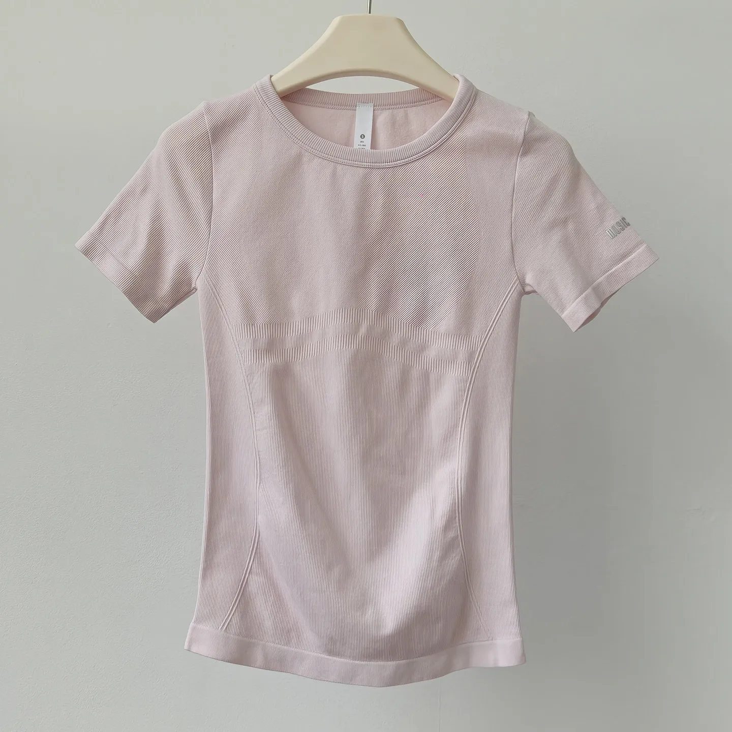 Women's Slimming Short-Sleeved Yoga Sports Top Breathable Elastic Fitness Running Pilates Training Clothes for Skipping Rope