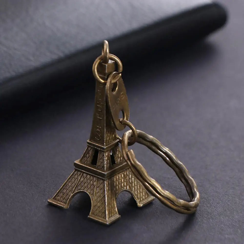 Creative Vintage France Tower Keychain Alloy Fashion Eiffel Tower Bag Pendant Decoration Trending Paris Keyring Bag Hanging