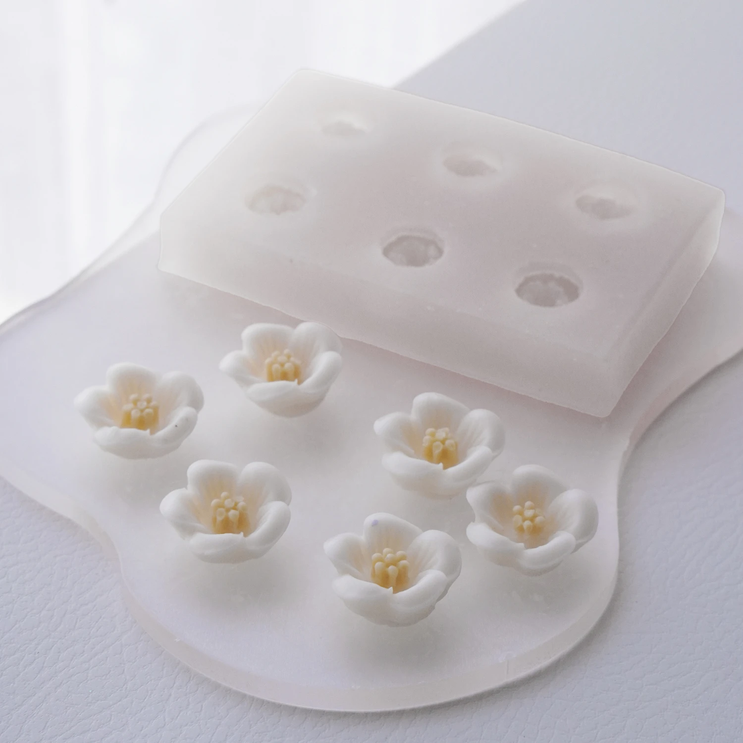 Small Flower Aroma Candle Handmade Diy Fondant Cake Silicone Mold Model Plaster Mold Epoxy Resin Mold