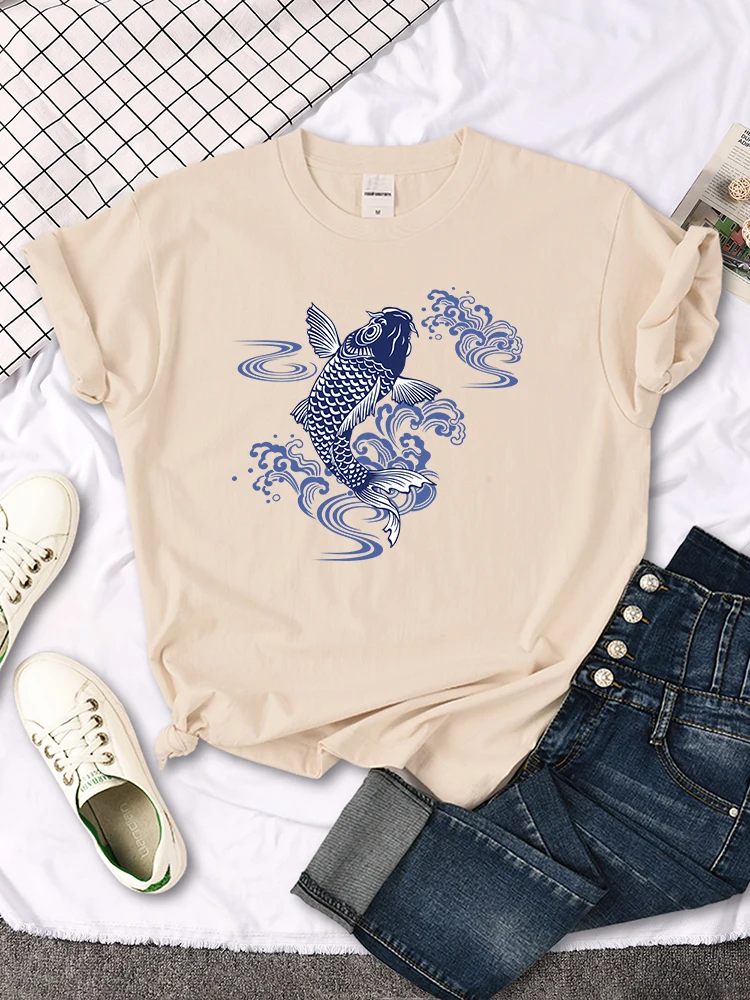 Tshirt For Woman Paper Cut Koi Good Luck Printing Womens T Shirt Kawaii Fashion Women Top Roud Neck Breathable Tshirts For Women