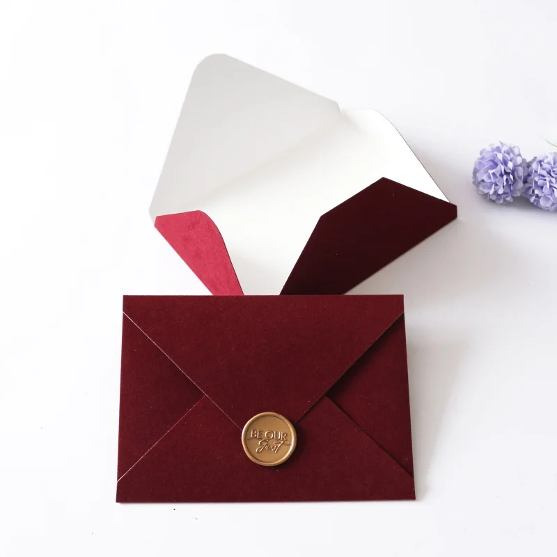 Customized product、Delicate Red Velvet Envelopes Custom Wedding Envelope Business Envelope With Card Wax Seal Stamp