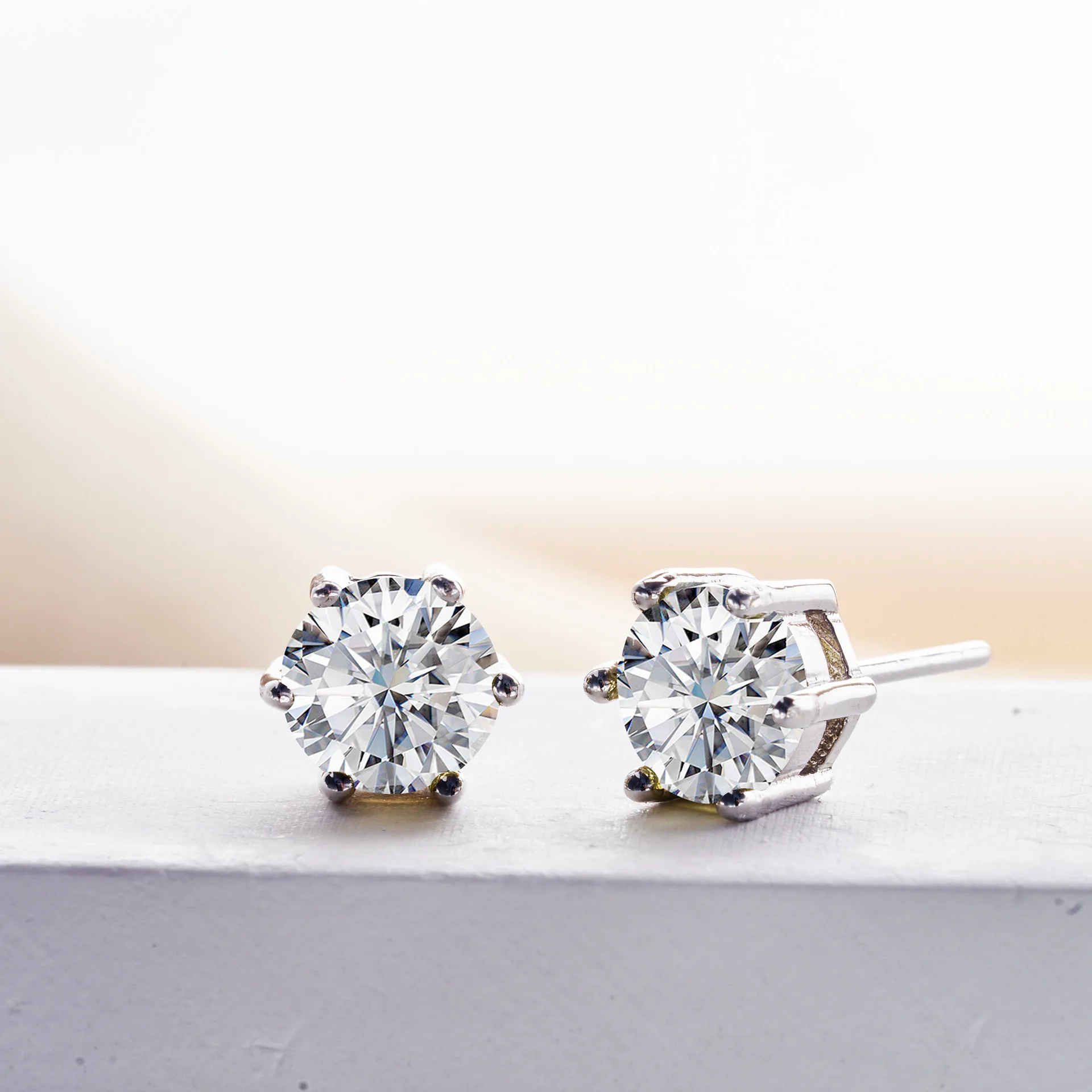 Thumbnail 4 - #19 Latest Moissanite Stud Earrings Offers