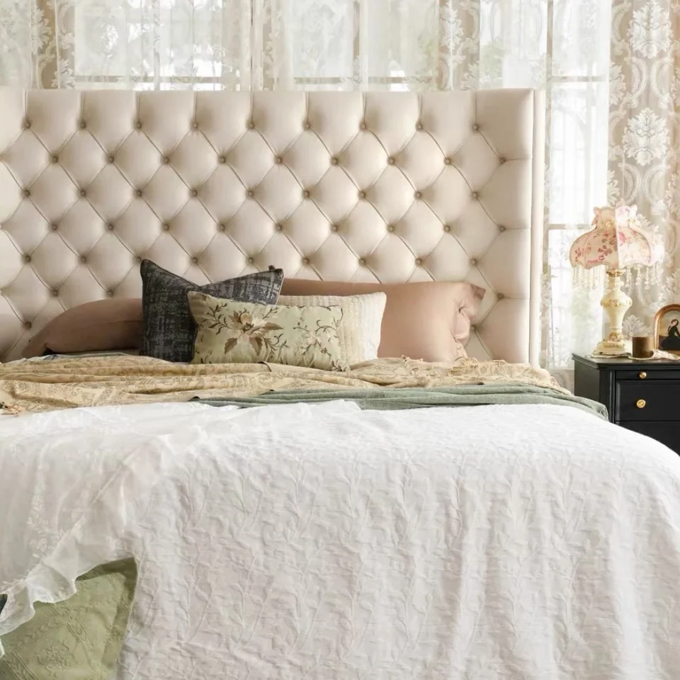 &c Creamy French-style Bed, High-end and Elegant, Italian Light Luxury Master Bedroom Large Button-tufted Leather Bed
