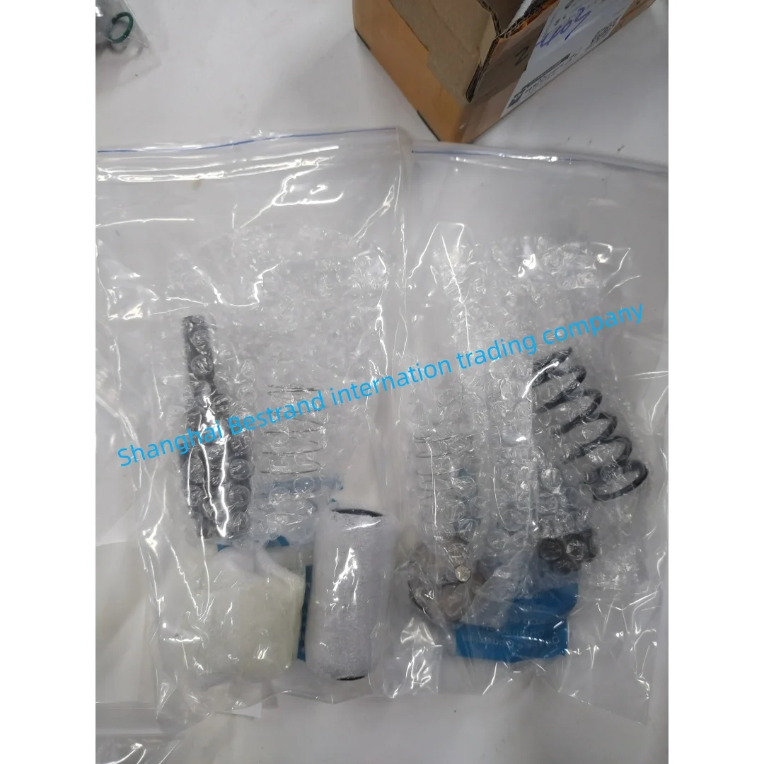 Atlas copco spare parts 1625005540 Mini pressure valve for screw air compressor