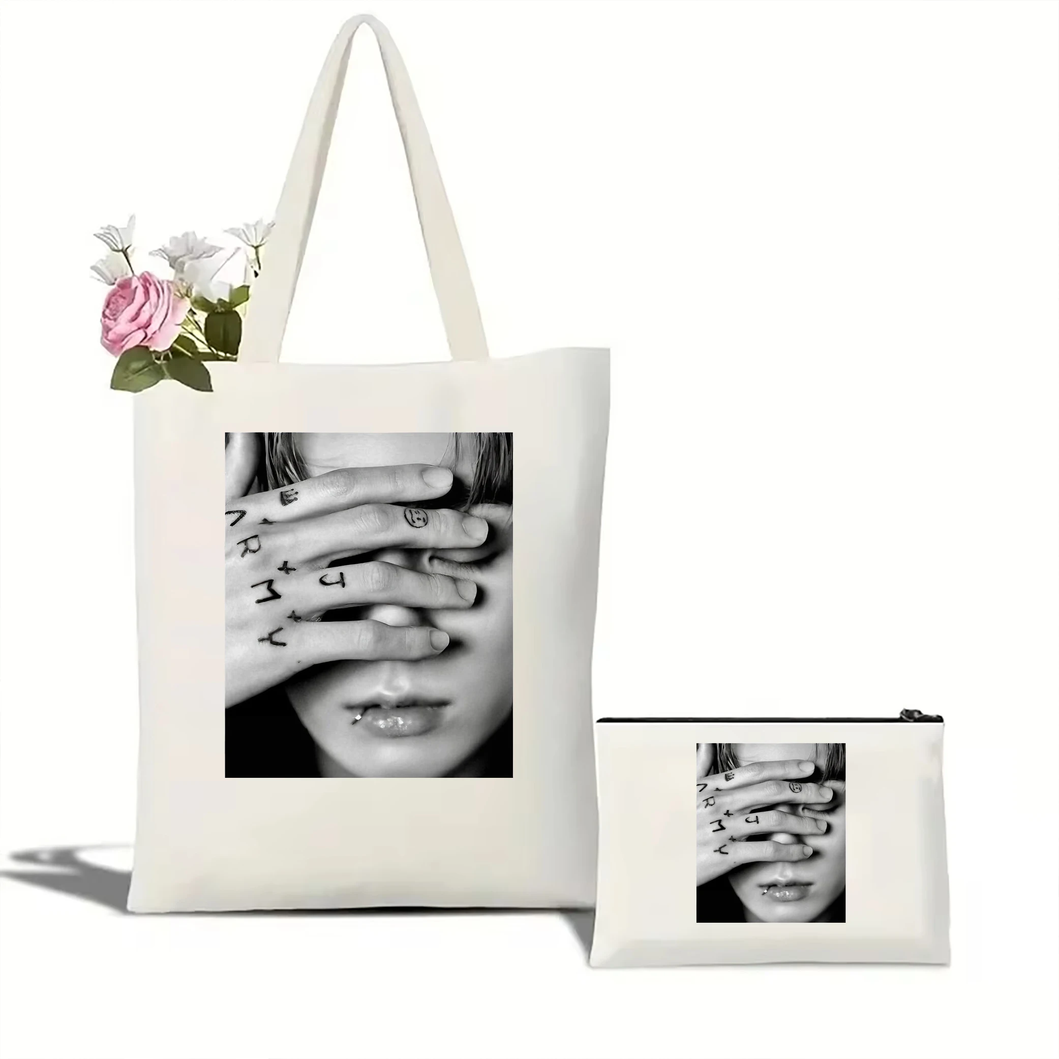 Jungkook Fashion Pattern Canvas Bag pop music tote bag Kpop borsa a tracolla casual da donna Jungkook Army Tattoo tote bag Kpop Gift