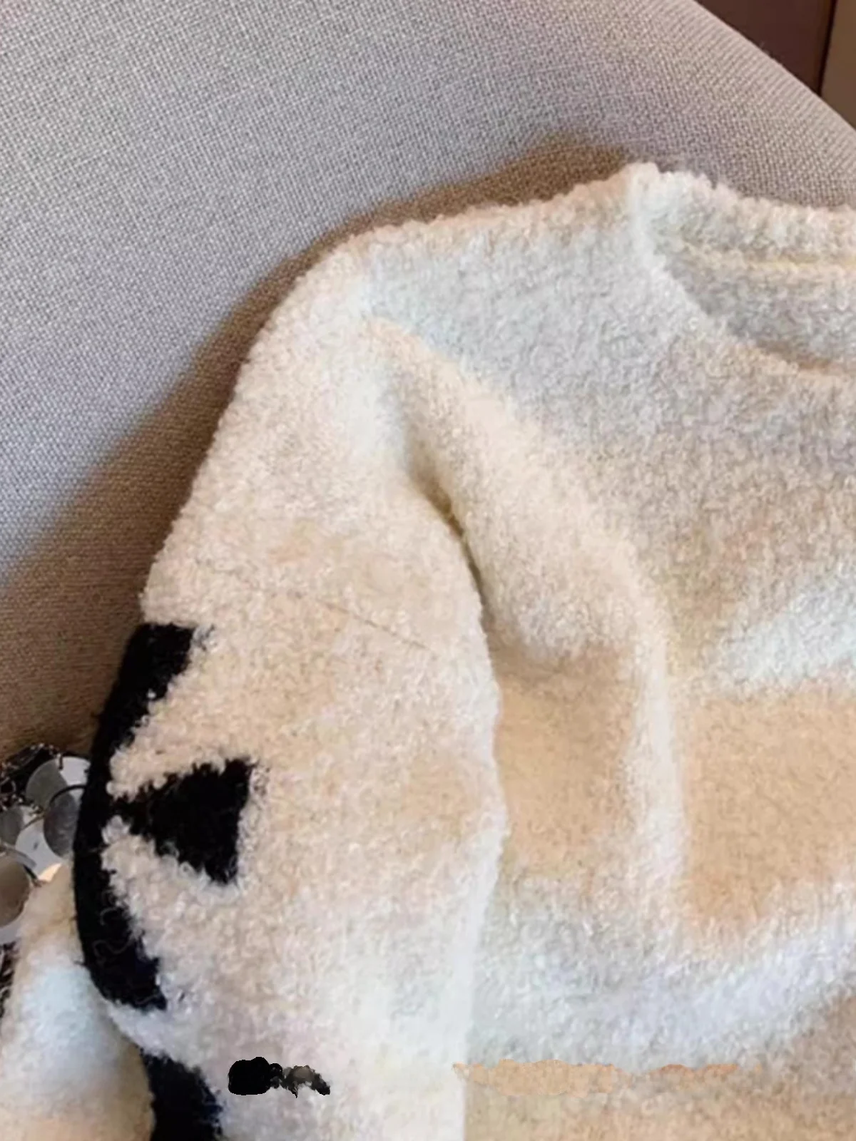 Camisola de malha de grandes dimensões feminina outono inverno interior usar camiseta redonda ne longo sve quente fofo topo