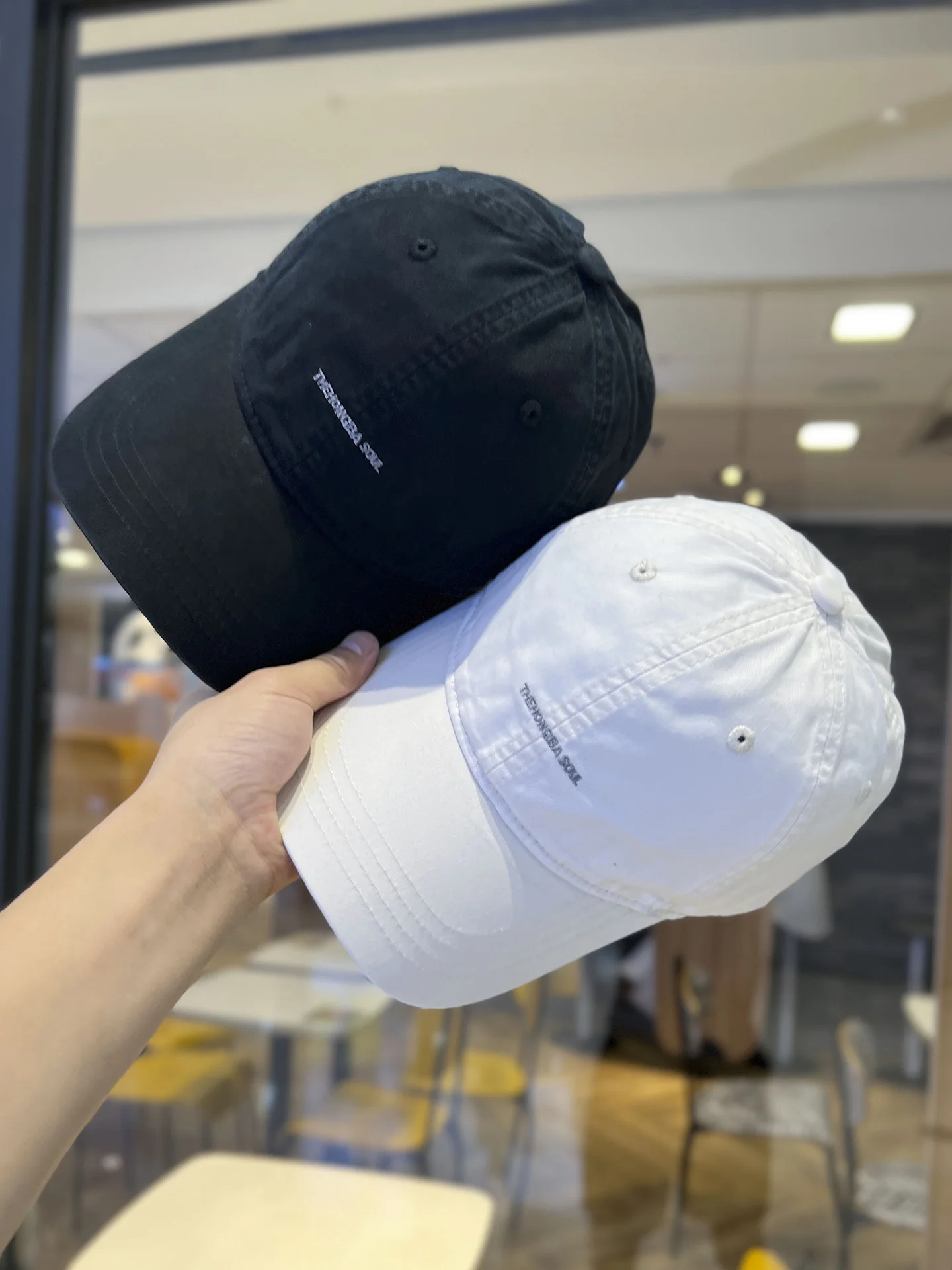 

Women's Letter Embroidered Baseball Cap Washed Soft Top Versatile Casual Sun Protection Duckbill Cap for Men