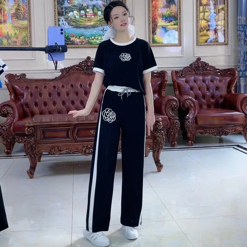 Women's Spring Casual Sweat Suit 2025 Summer New Style Fashion Short Sleeve Corp Tops and Wide Leg Pant Two Piece Sets for Women