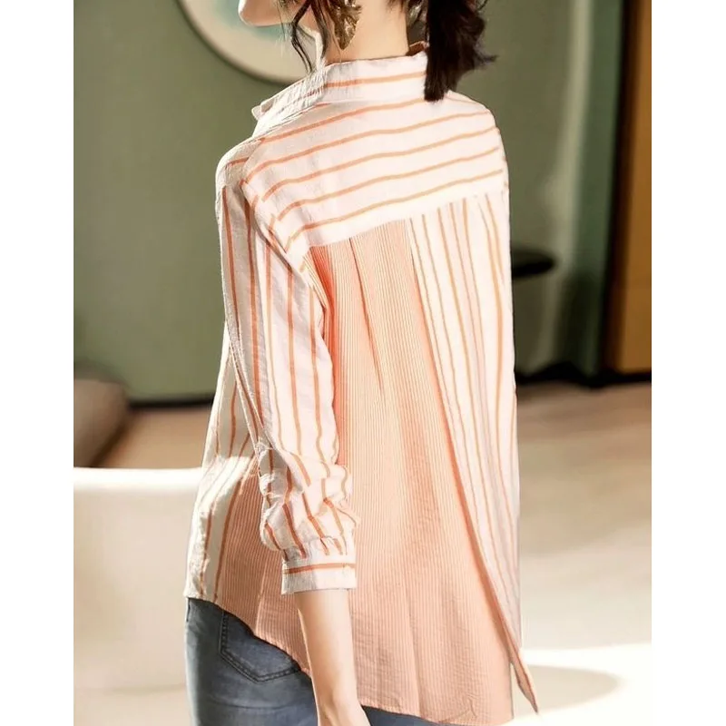 Stylish Asymmetrical Striped Button Shirt Female Spring Summer New Contrasting Colors Spliced Ladies Long Sleeve Pockets Blouse