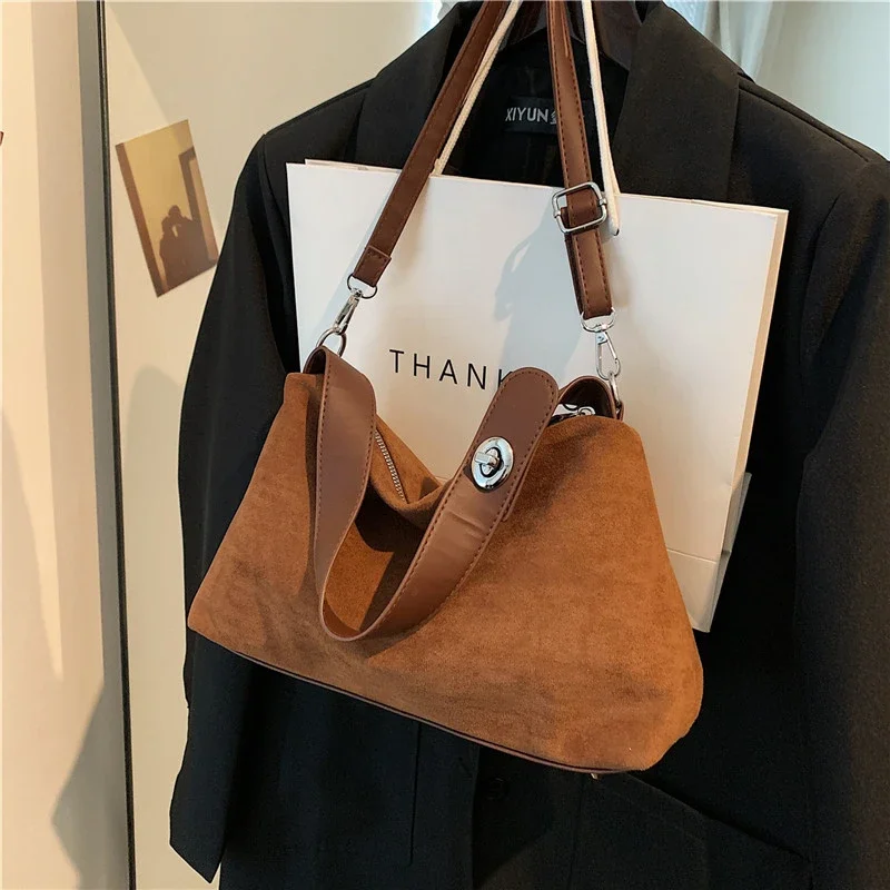 Hot Sale Fashion  Faux Suede Sense of Luxury Hobos Hand Bags 2026 High Quality Simple Versatile Casual Shoulder Bags for Women