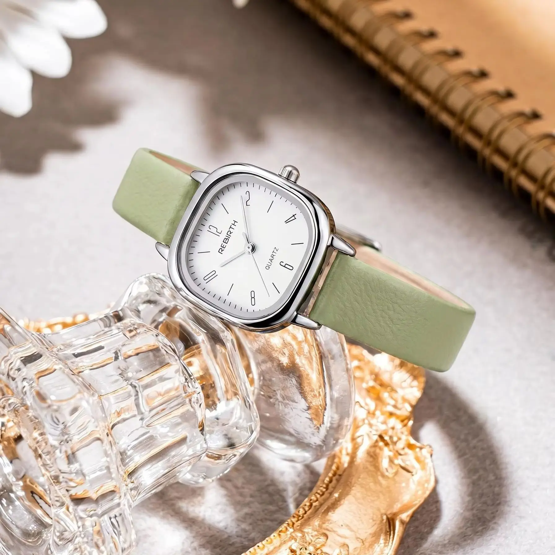 Fashionable, Casual, Artistic, Versatile Roman Scale Quartz Watch