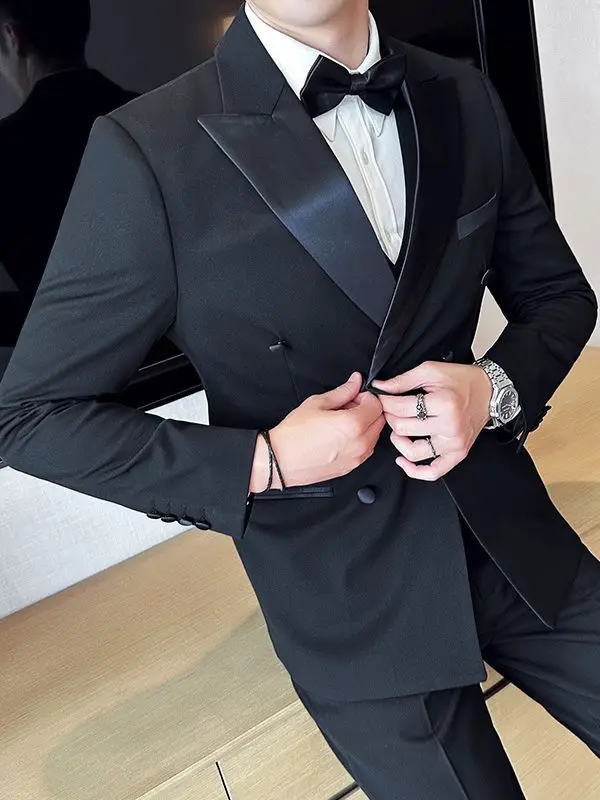 

HH356autumn and winter new dress Korean style fashionable groom suit tuxedo peaked lapel double-breasted suit three-piece sui