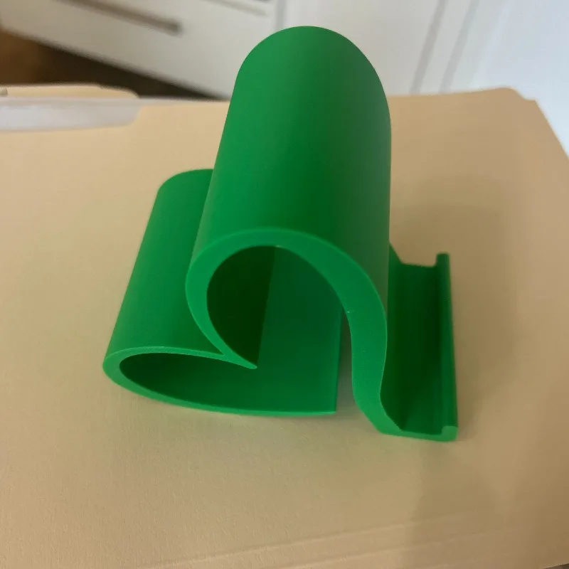 Minimalist Heart Phone Holder 3D Printed Portable Desktop Stand Romantic Valentine's Day Home Decor