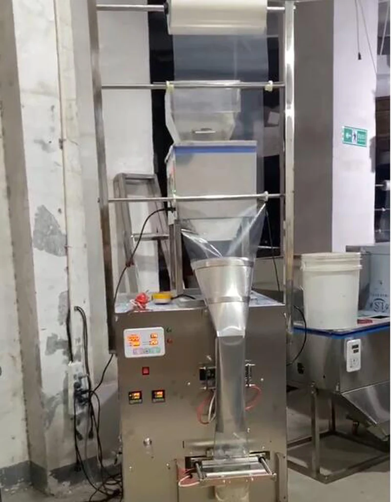 

Автоматическая упаковочная машина для взвешивания 20-500 г, 50-1000 г для упаковочной машины для гранулированного порошкового чая и зерна