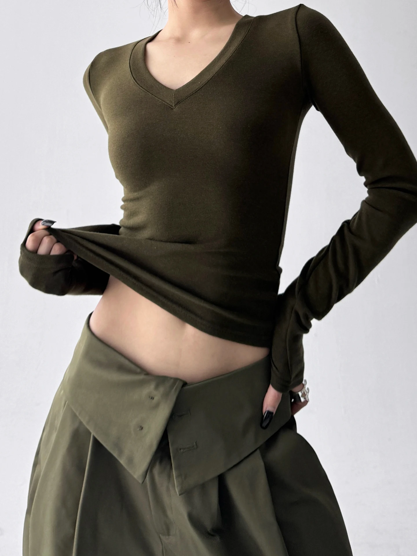 Slim Fit V-Ne Base irt Women's Autumn Winter New Sexy Body ape Long Sve T-irt Pure Desire Inner Wear Casual Top