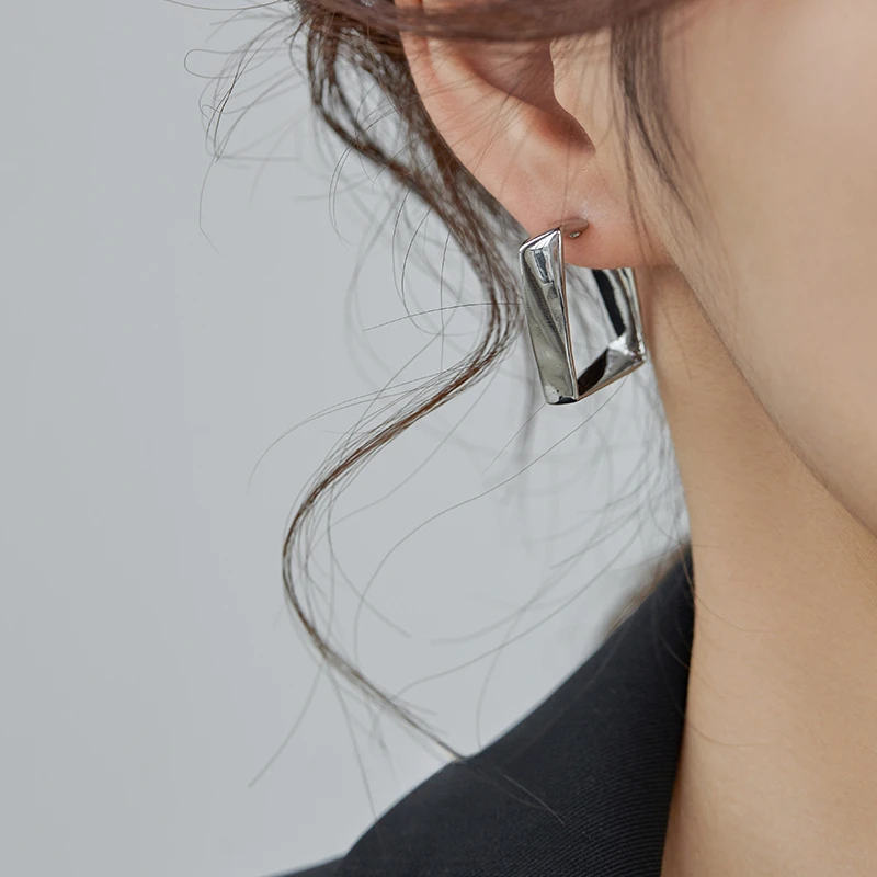

Geometric square niche design exaggerated fashionable high-end earrings