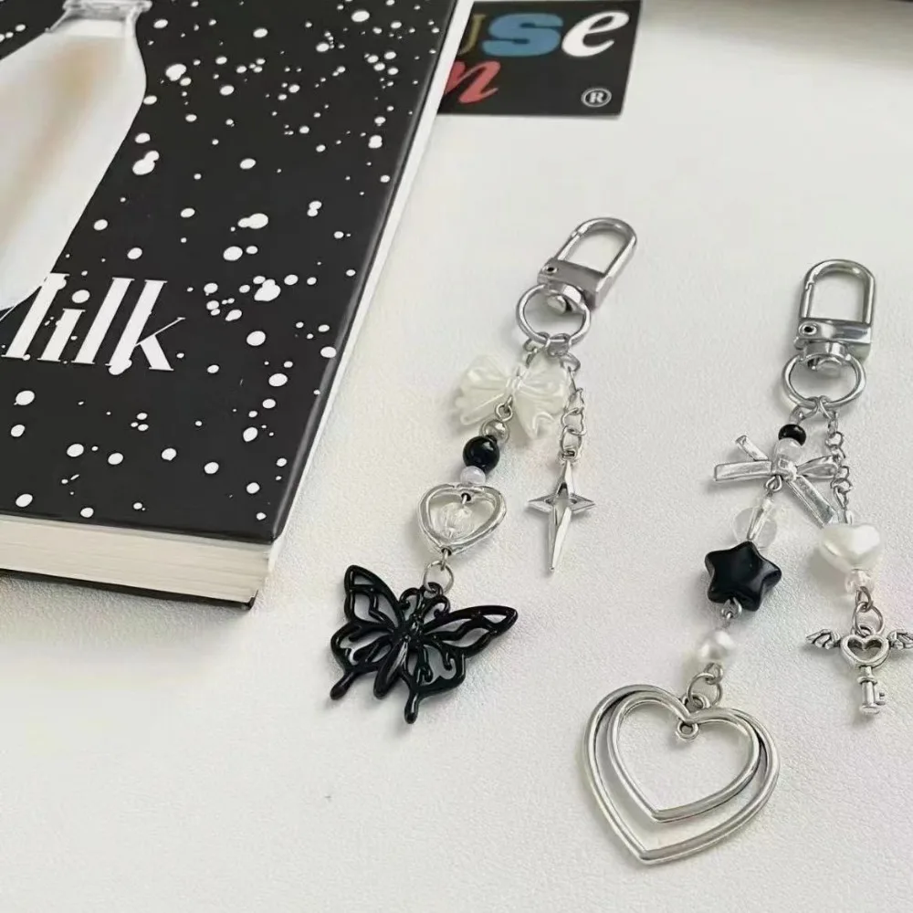 Charm Y2K Keychain Kawaii-Cute Pendant Jewelry Dark Butterfly Keyring Handmade Black Star Bowknot Beaded Chain for Women Girls