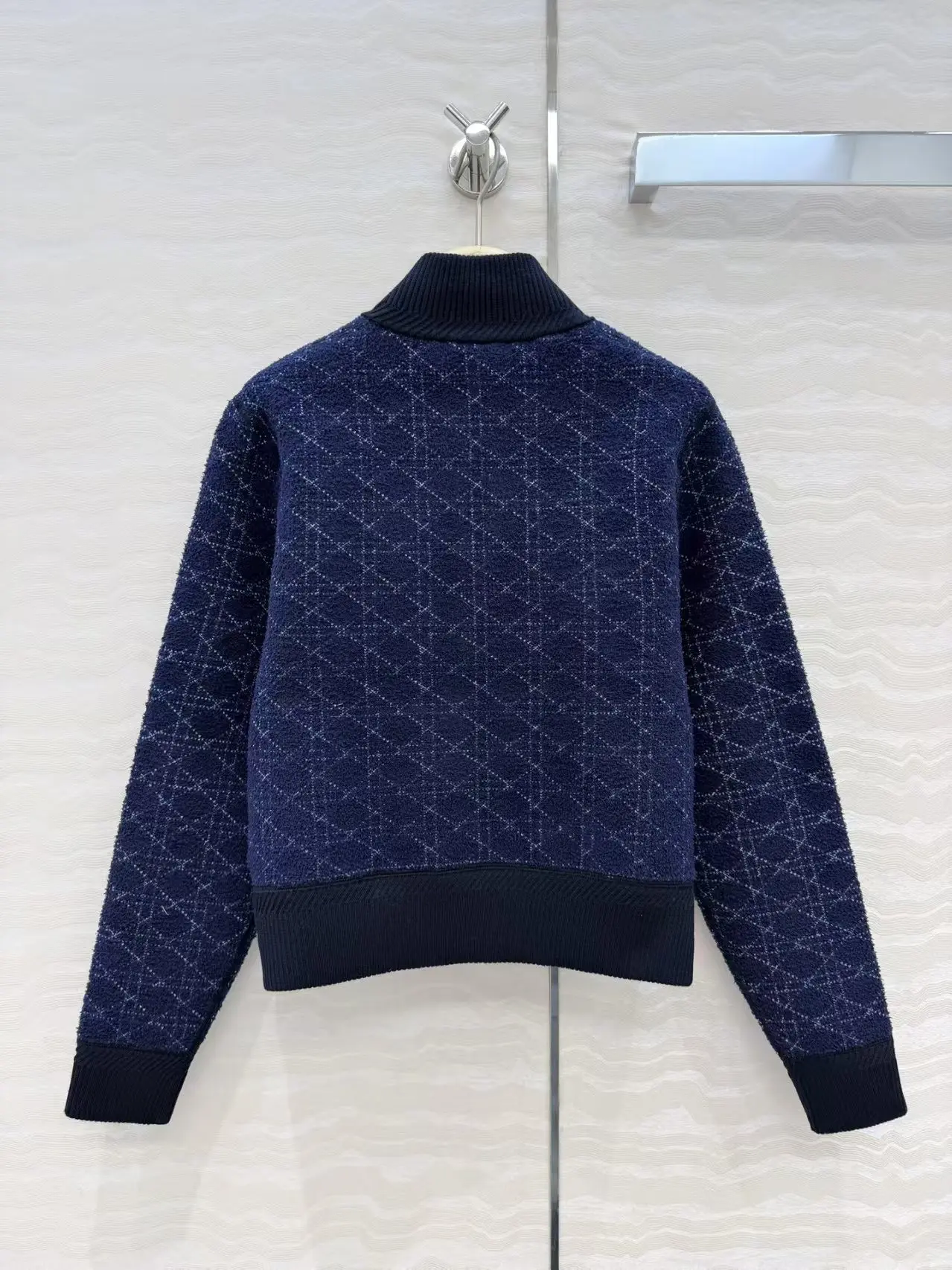New autumn and winter women's clothing: woven rattan plaid stand up collar, patchwork sleeves, knitted baseball jacket