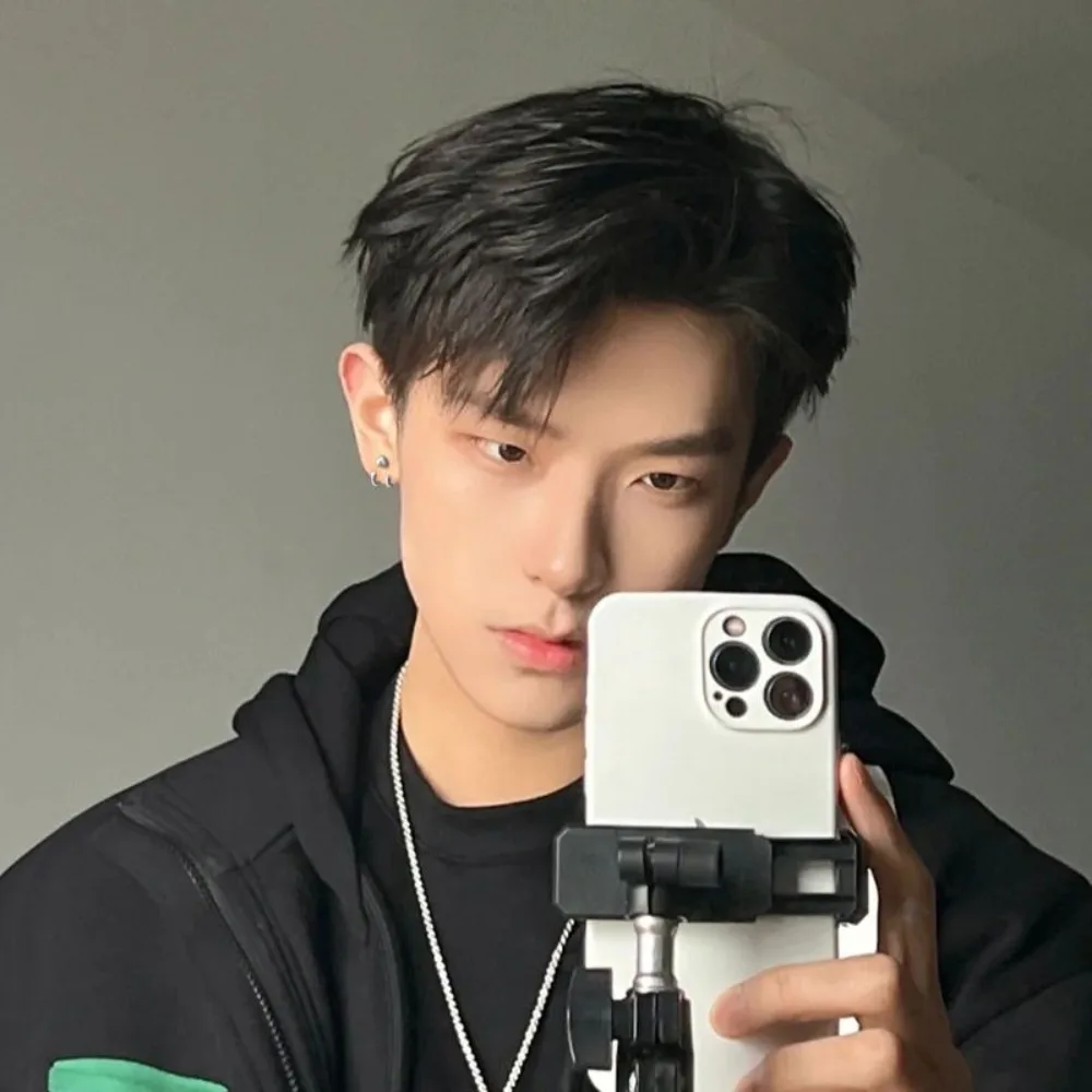 1pair Unique Individualistic Hip-hop Fashion Men's High-end Cool Style Multi-purpose Men's Earrings