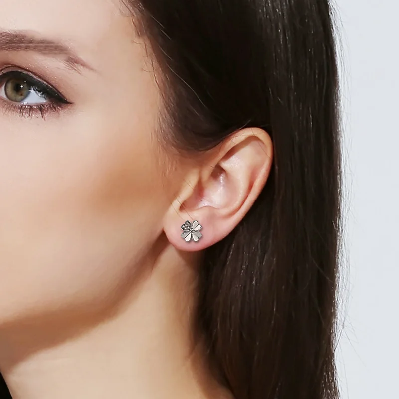 Authentic 925 Sterling Silver Earring Fashion Simple Clover Crystal Stud Earring For Women Girl Wedding Party Jewelry Gift
