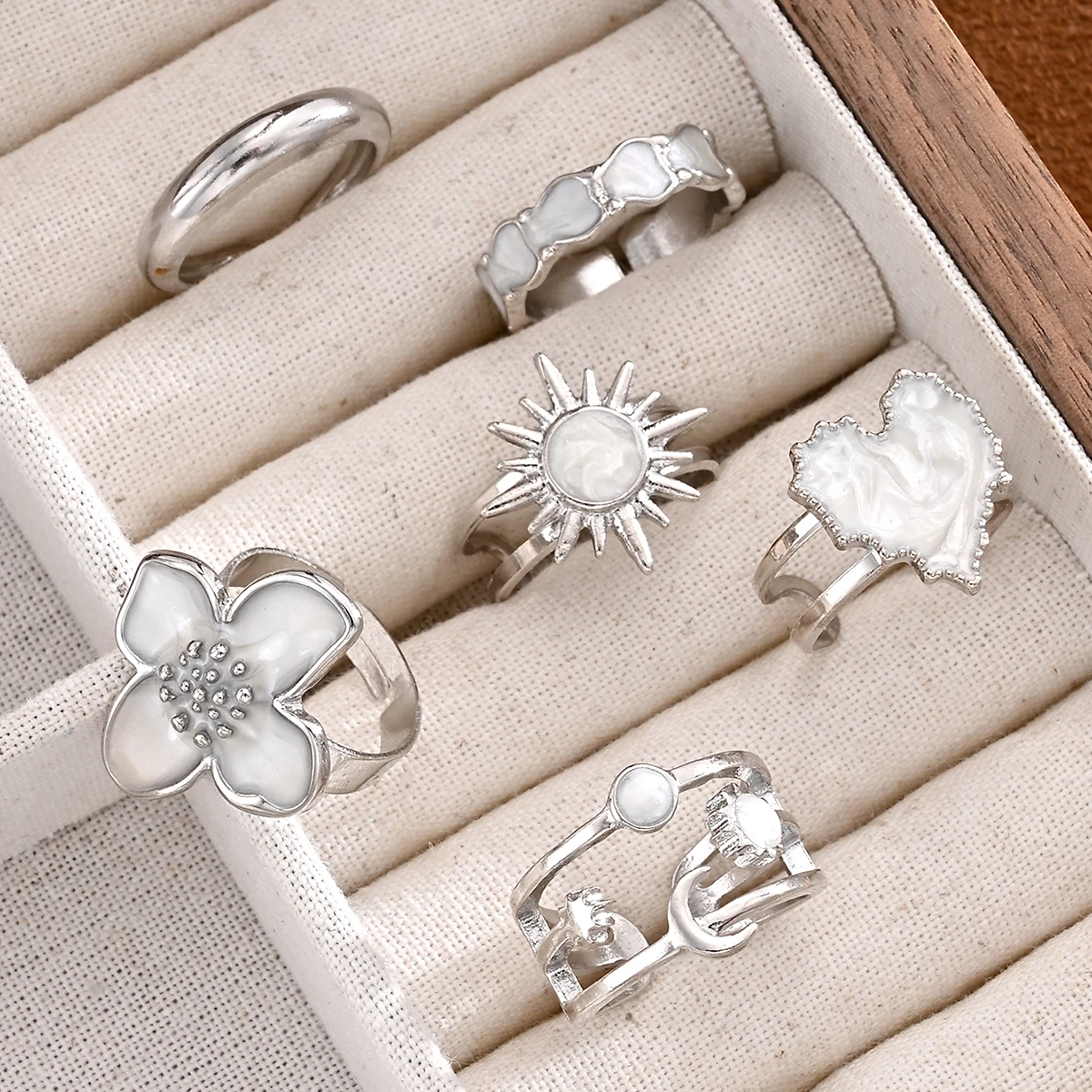 6pcs Silver Color Enamel Flower Heart Ring Set for Women Sun Moon Stackable Finger Rings Fashion Jewelry Accessories Party Gifts