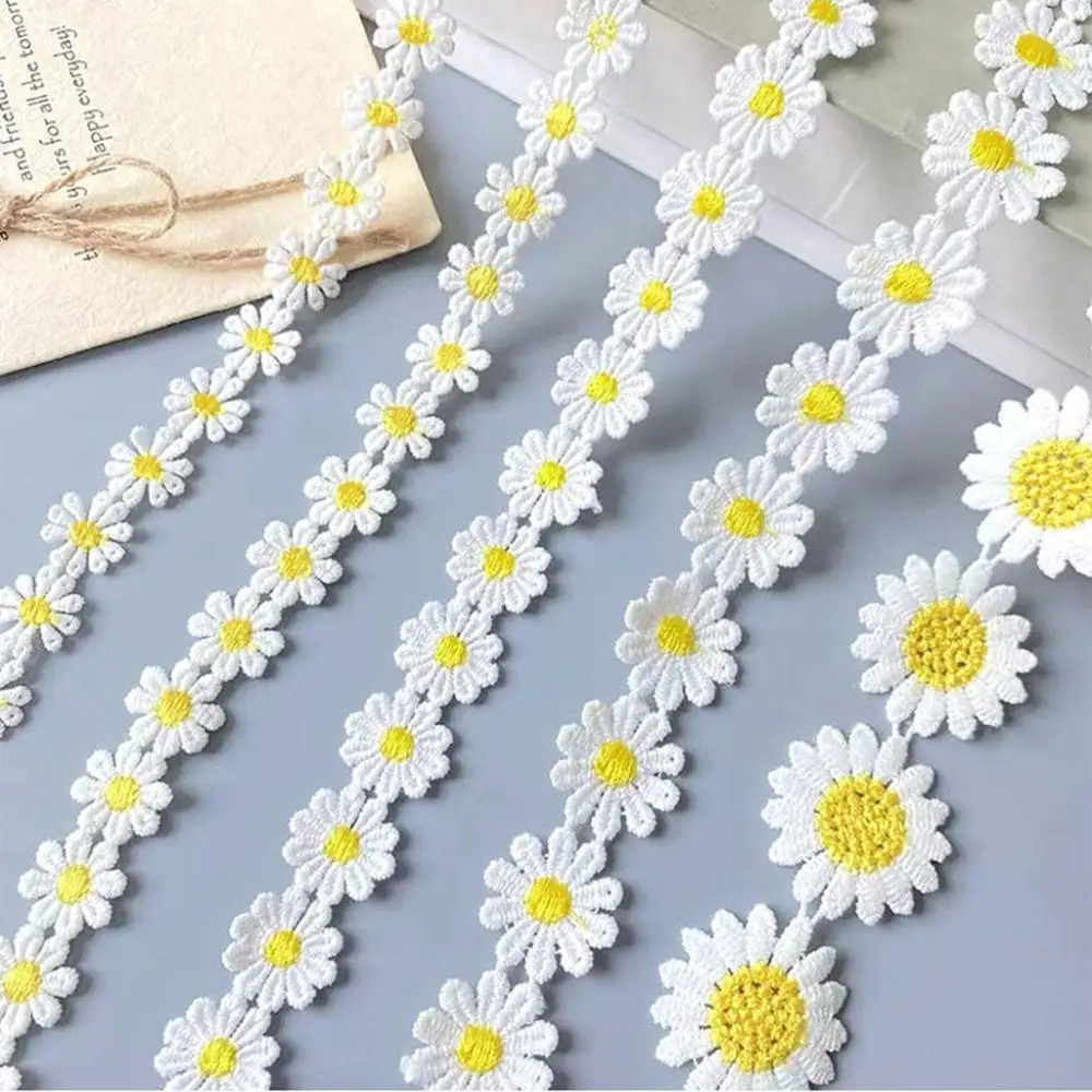 Beautiful White Embroidered Daisy Lace Fabric 3d Flowers Lace Ribbon Dress Collar Hats Headwear Sewing Trimming Decor