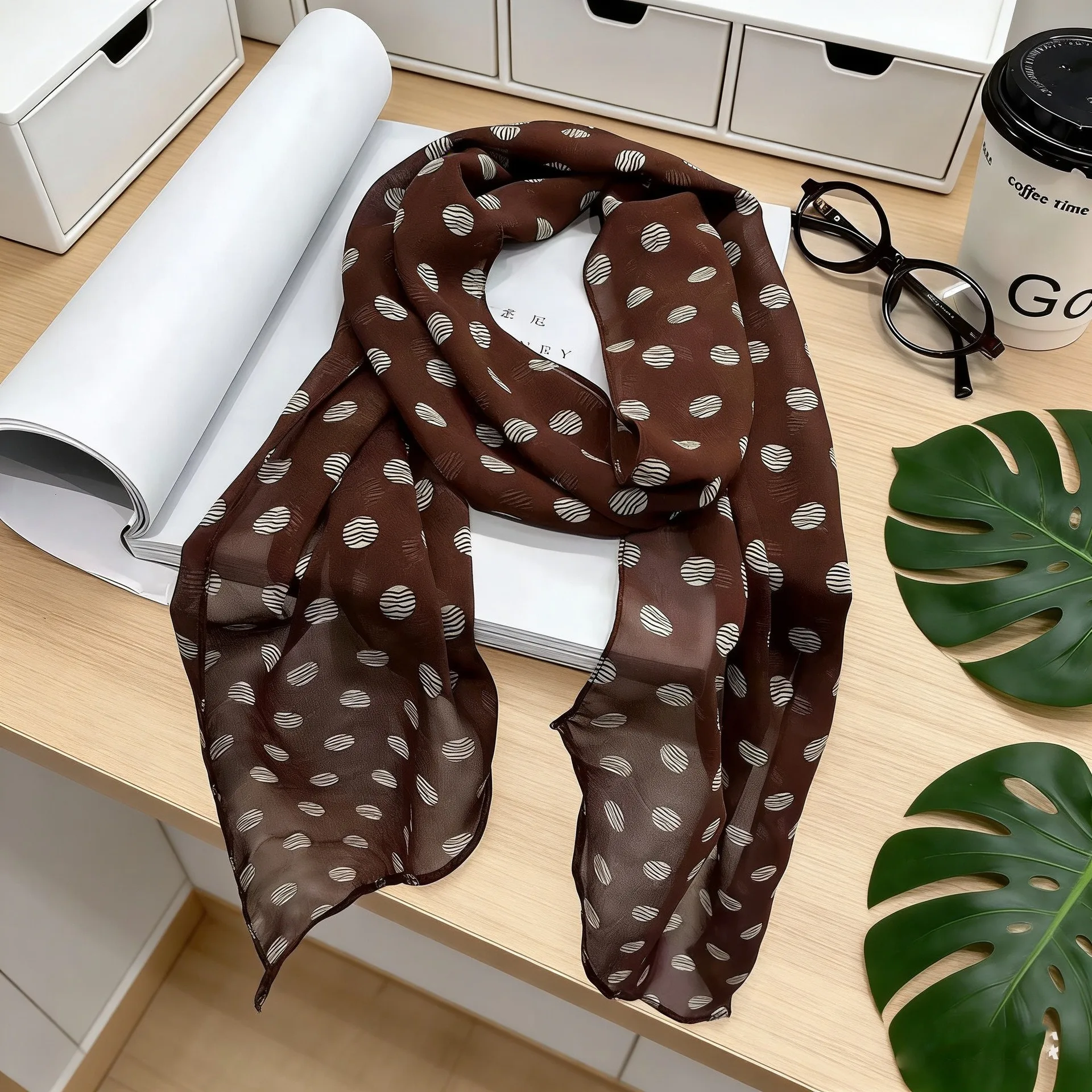 2026 Ins-Style Brauner Chiffon-Polka-Dot-Schal aus Seide, multifunktional als Damen-Halstuch, Haarband, Haaraccessoire – Detail 7