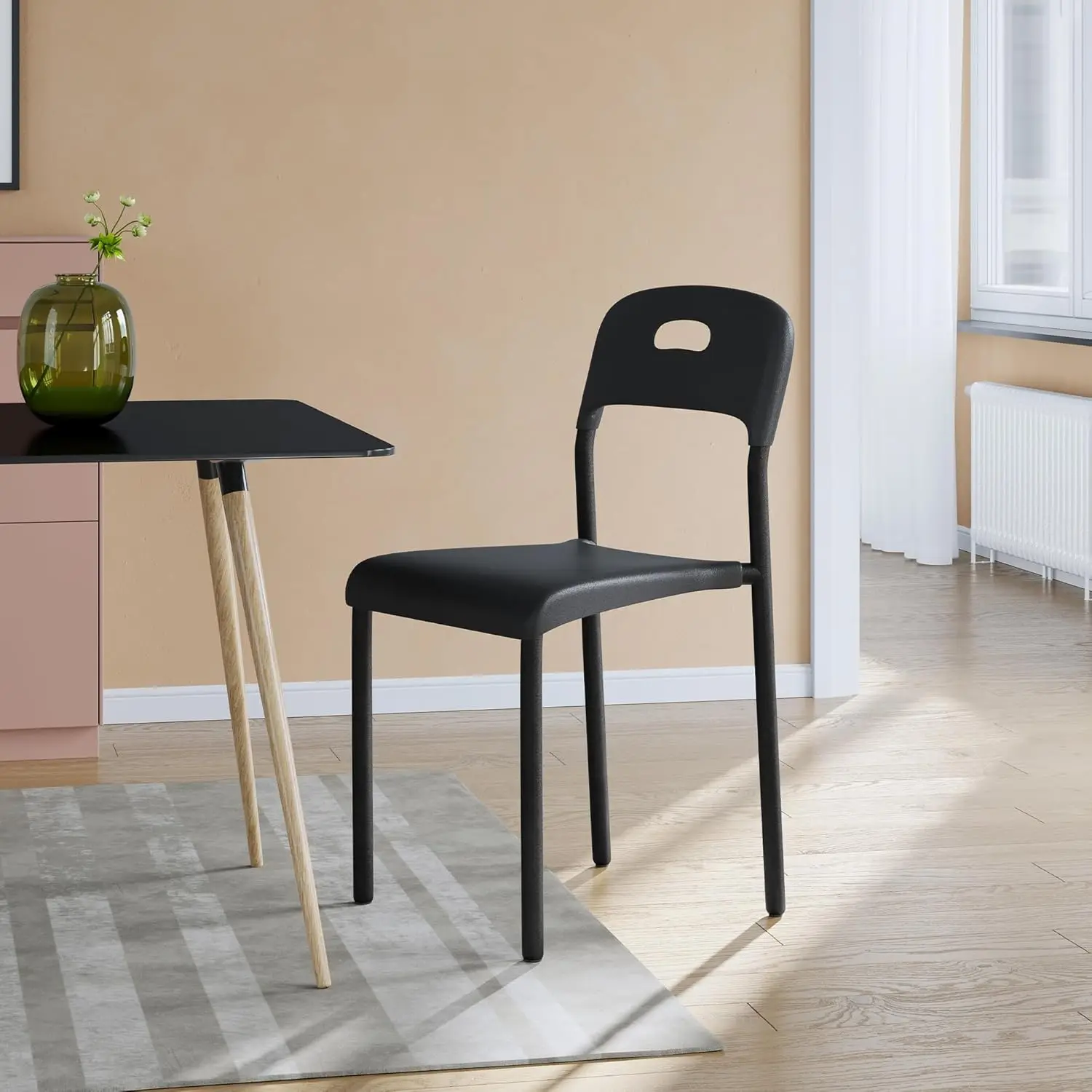 Garvee 1-teiliger Stuhl aus PP-Kunststoff mit Rückenlehne, wetterbeständiger, leichter Esszimmerstuhl mit Metallrahmen, Sitz für drinnen und draußen, für Garten, Balkon, Küche und Bar