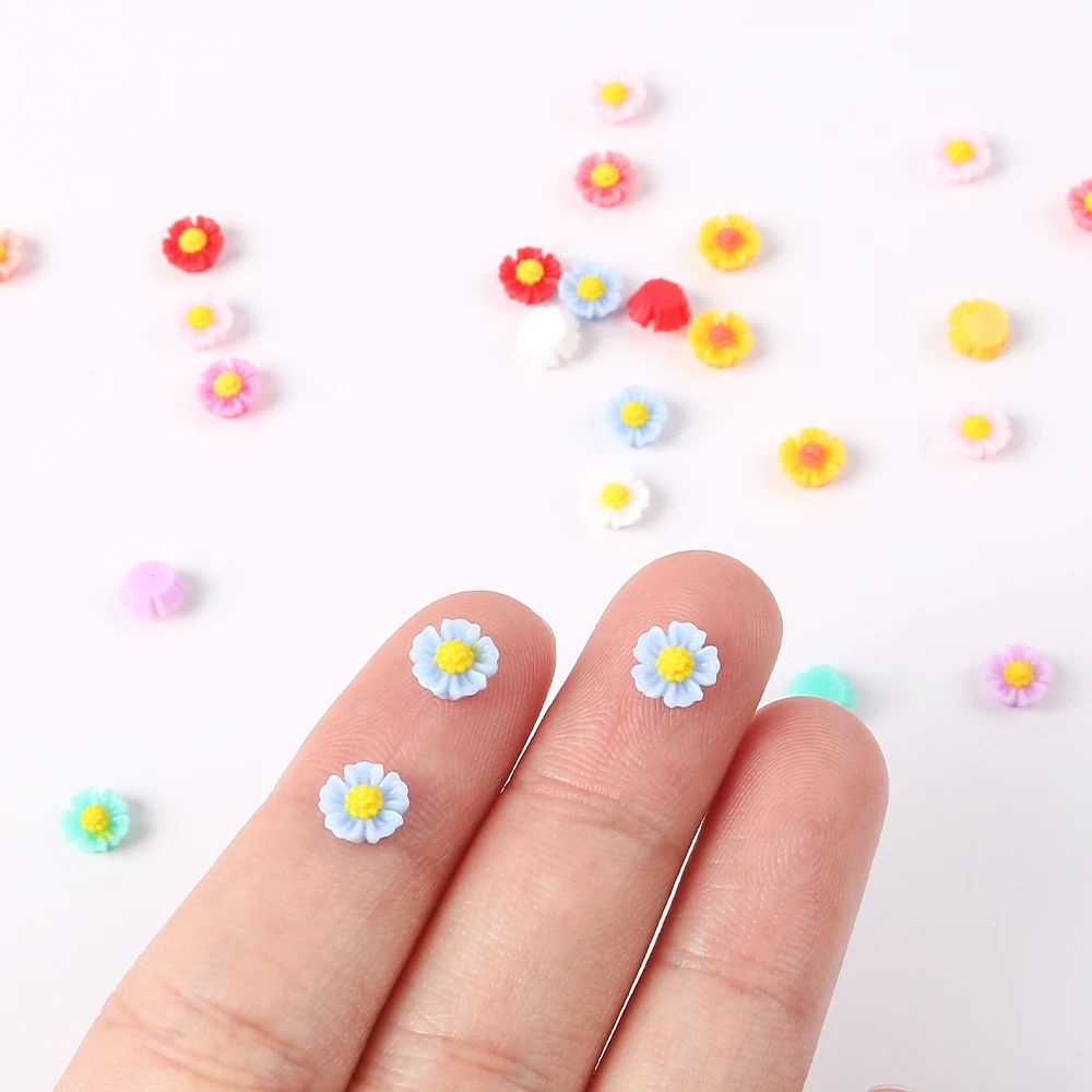 100pcs 6mm Mini Flower Gems Nail Art Resin Mix Colors Floral Nail Art Charms Flower Shaped Manicure Jewelry Charms Supplies