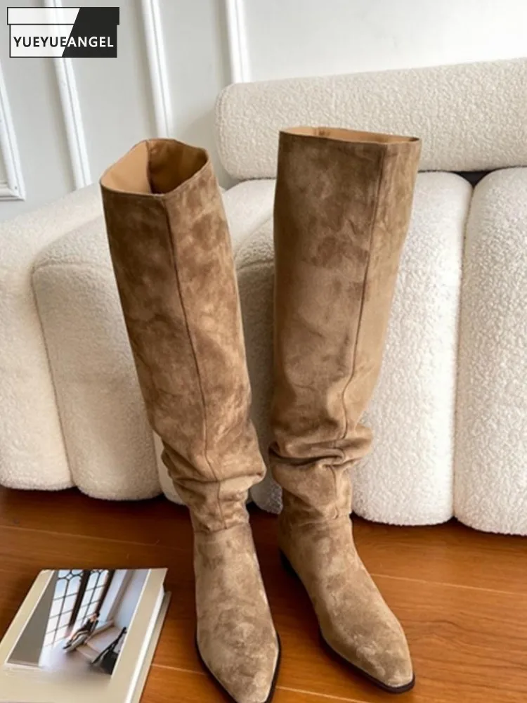 

Женская обувь для отдыха из искусственной замши ручной работы в американском стиле на квадратном каблуке. Высококачественные однотонные модные высокие сапоги без шнуровки с острым носком.
