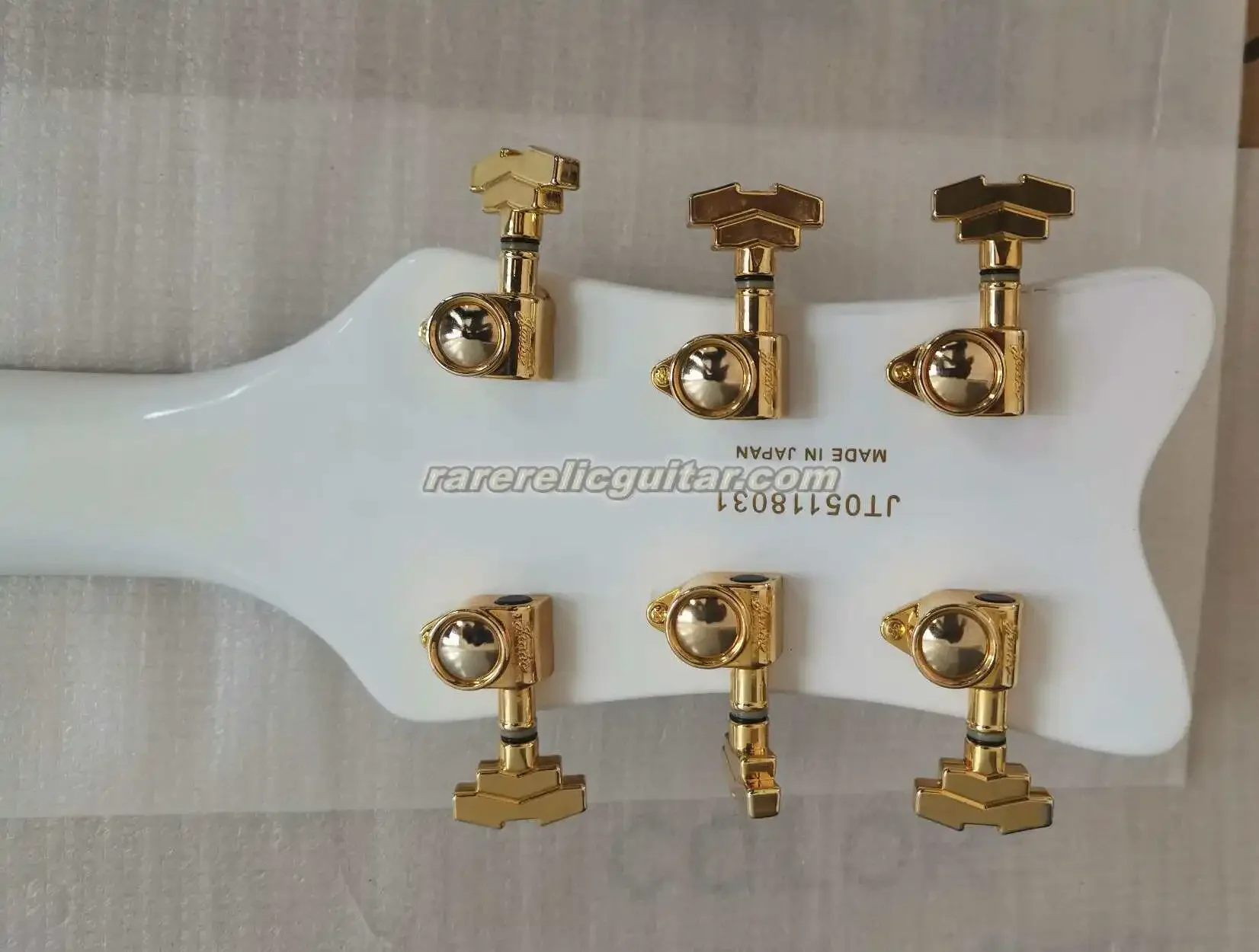 G Knobs Single Cutaway White Falcon Hollow Body Electric Guitar Imperial Tuners Gold Sparkle Binding Double F Hole Bigs Tremolo