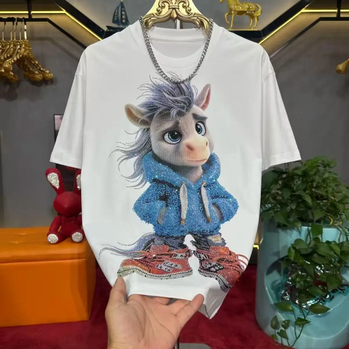 High-quality brand round neck short sleeved Sequin men's New Summer Fashion Horse Embroidery T-shirt Casual Sports Top Shirt