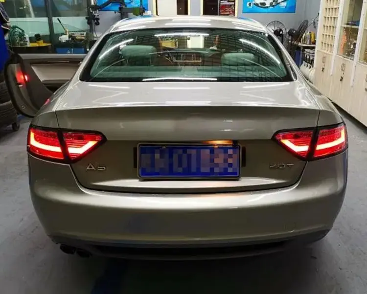 الترقية إلى نظام الإضاءة التلقائية مجموعة الضوء الخلفي المصابيح الخلفية المعدلة لأودي A-serise A5 2007-2009 RHD & LHD