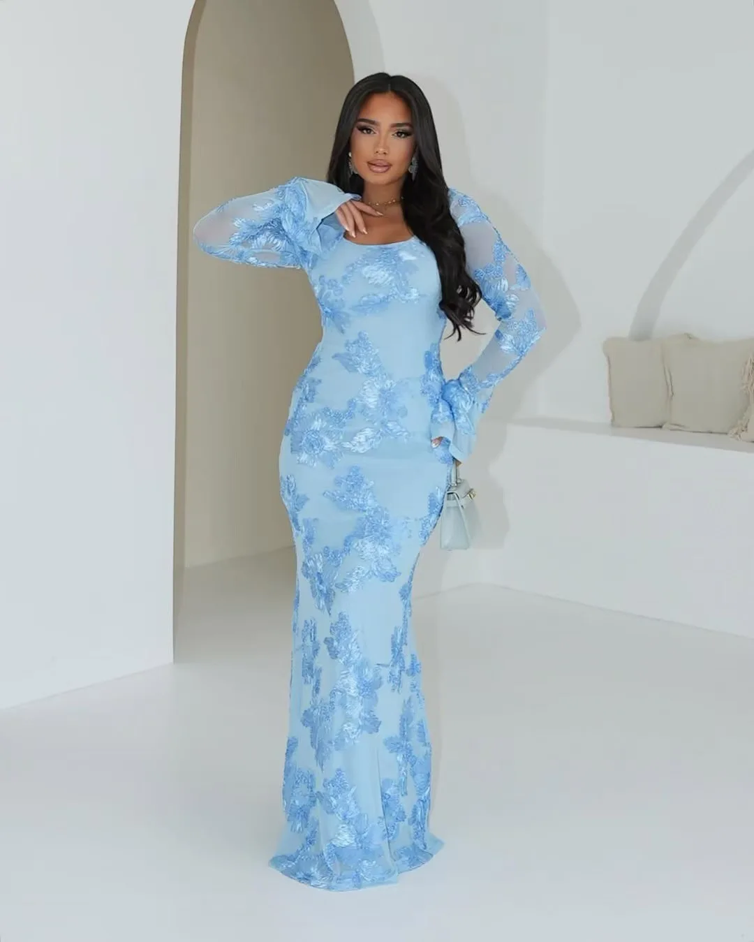 Robe brodée rose élégante de luxe pour femmes, tenue de soirée bleue à manches longues, courbée, pour invités de mariage, nouvelle collection automne hiver 2025