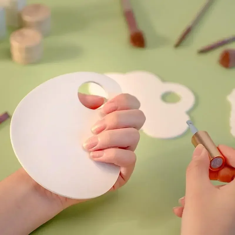 บอร์ดแสดงเล็บ 1 ชิ้น บอร์ดทำเล็บ แผ่น Nailfie อุปกรณ์เสริมร้านทำเล็บ อุปกรณ์ถ่ายภาพช่างทำเล็บ บอร์ดกลมสำหรับถ่ายเซลฟี่เล็บ