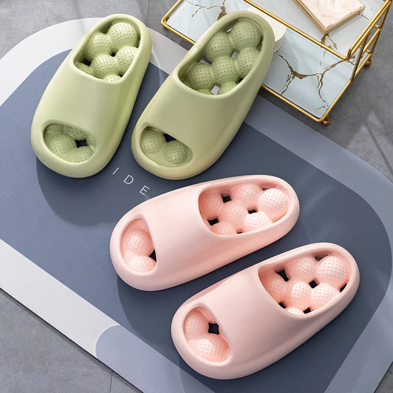 EVA Unisex Bathroom Slippers Water Leakage Massaging Indoor Slippers Comfortable Breathable Casual Slippers image 3