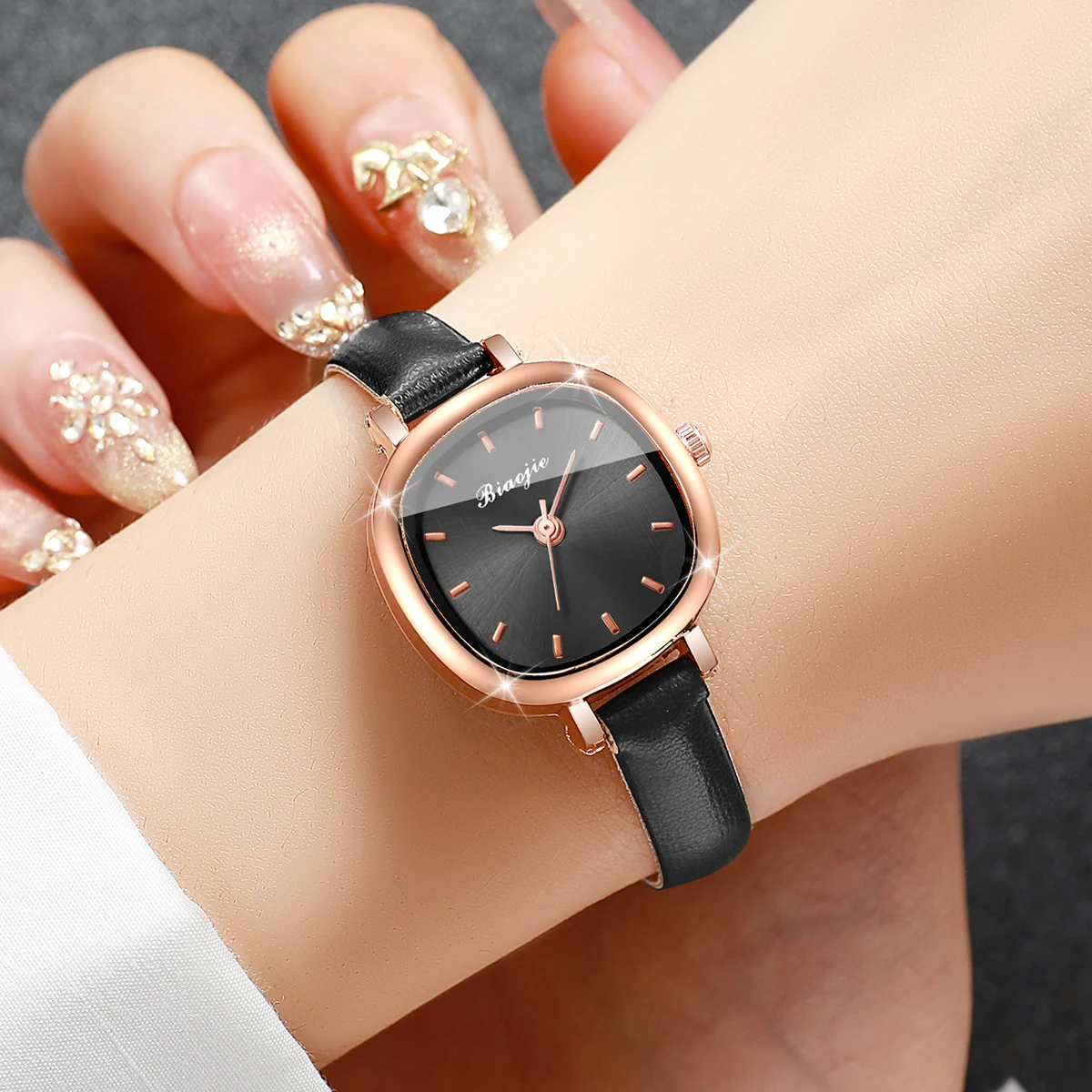Elegant Square Dial Women Quartz Watch Simple Leather Strap Ladies Wristwatches for Girls Clock Reloj Mujer (Without Box)