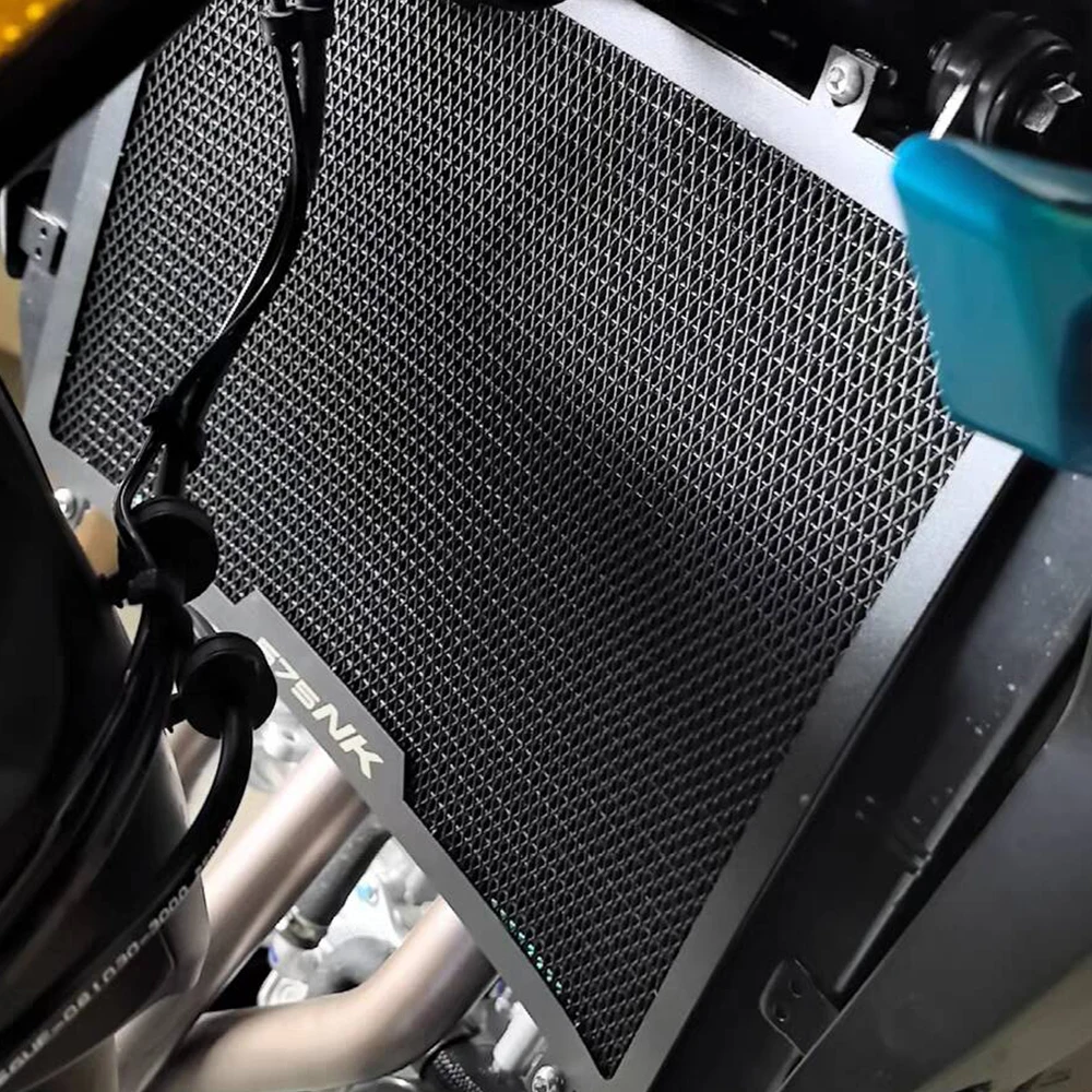 

675SR-R Motorcycle Accessories Radiator Cover Guard Protector FOR CFMOTO CF 675 SR-R 675NK 675SR 675SS 675 SS NK SR 2024 2025+