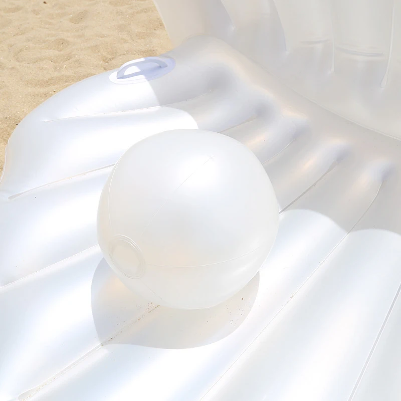 Flutuadores infláveis da piscina do seashell com bola da pérola, cadeira de flutuação da piscina da diversidade para a festa de praia do verão da